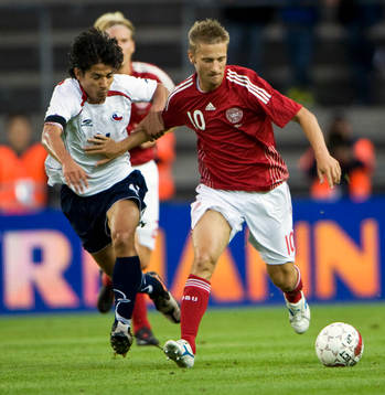 Matias Fernandez, Chile och Martin Jörgensen, Danmark