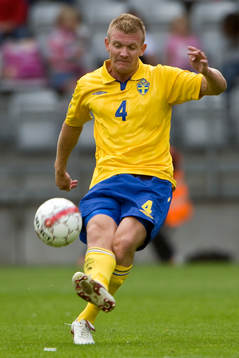 Michael Almebäck