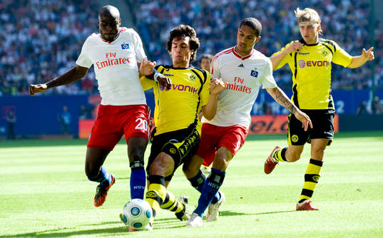 Guy Demel, Paolo Guerrero, Hamburg, Nelson Valdez, Borussia