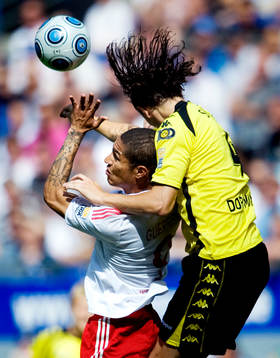 Paolo Guerrero, Hamburg, Neven Subotic, Borussia Dortmund