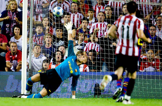 Bläddra bland fler bilder av Fotboll, Spanska Cupen, Atletico Bilbao-FC Barcelona