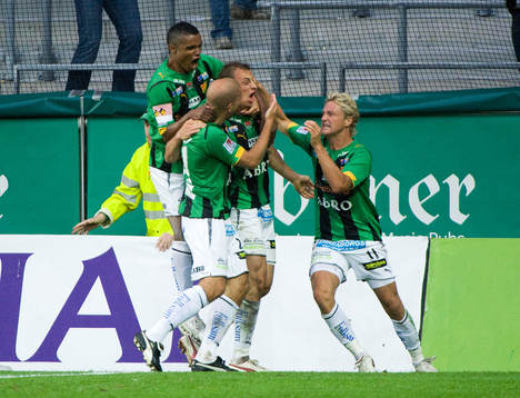 Pär Ericsson, GAIS, gör matchens enda mål. Jubel