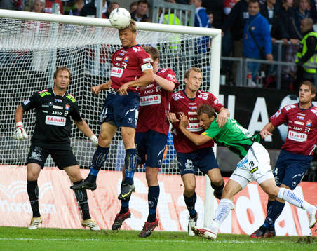 Marcus Allbäck, Örgryte. Pär Ericsson, GAIS