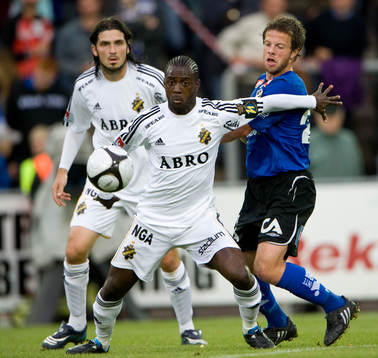 Dulee Johnson, AIK och Jonas Gudni Saevarsson, Halmstad