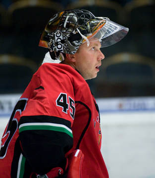 Roman Malek, Målvakt