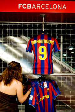 Supportershop, tröjor med Zlatan Ibrahimovic. Tröja,