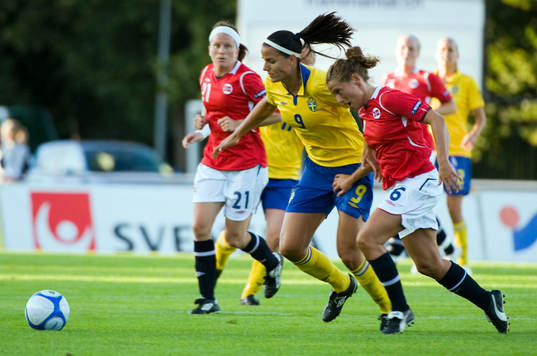 Jessica Landström, Sverige och Camilla Huse, Norge