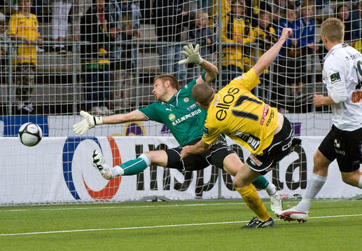 James Keane gör 2-0 till Elfsborg. Johan Alvbåge,