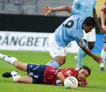 Wilton Figueiredo, Malmö FF. Pavel Zavadil, Örgryte