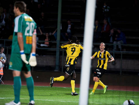John Chibuike, Jubel och Jonas Henriksson