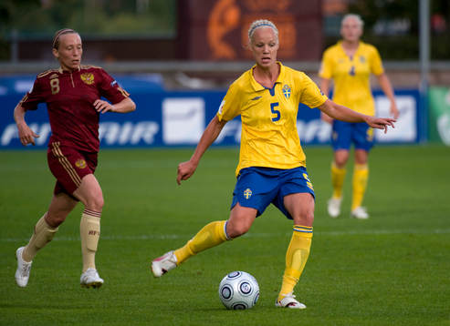 Caroline Seger, Sverige och Valentina Savchenkova, Ryssland