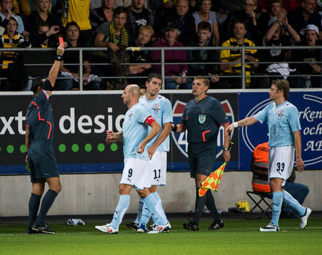 Kolarov, Lazio, får rött kort