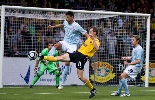 Daniel Mobaeck, Elfsborg. Cribari, Lazio