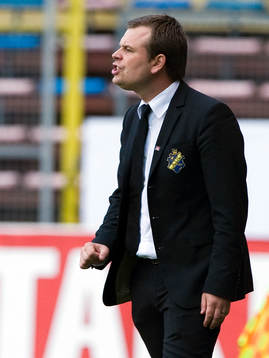 Mikael Stahre, tränare