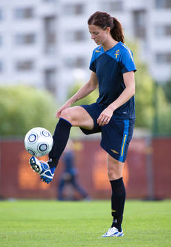 Lotta Schelin
