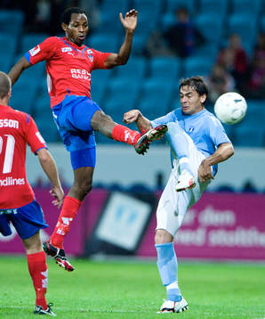 René Makondele och Ricardinho