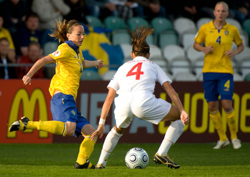 Kosovare Asllani, Sverige
