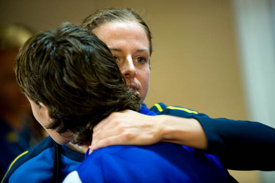 Lotta Schelin, Sverige och sin kompis/motståndare Ingvild
