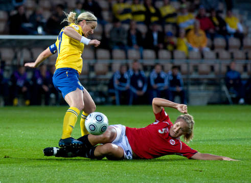 Victoria Sandell Svensson, Sverige mot Anneli Giske, Norge
