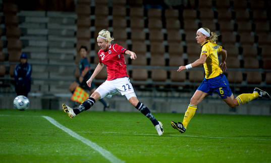 Cecilie Pedersen, Norge skjuter in 0-3