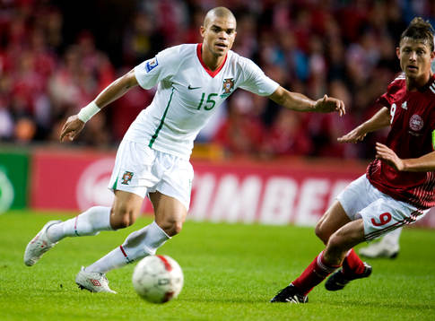 Pepe, Portugal och Jon Dahl Tomasson, Danmark