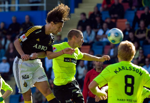 Iván Obolo, AIK och Mattias Östberg, Häcken