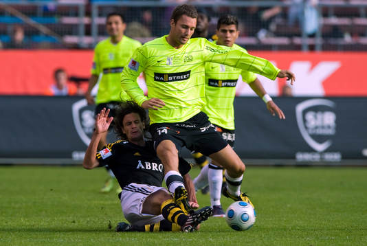 Iván Obolo, AIK och Peter Nyström, Häcken