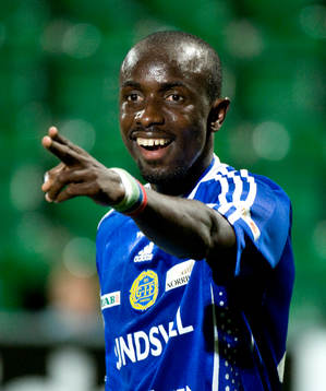 Aziz Corr Nyang, jubel
