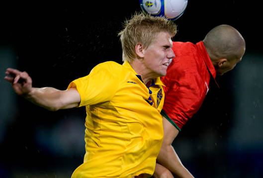 Erik Lund, Sverige och Atanas Apostolov, Bulgarien