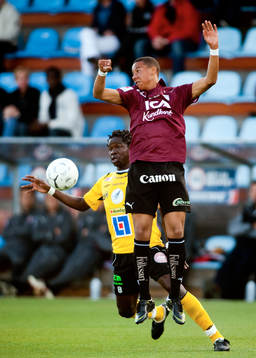 Patrick Osiako, Mjällby  och Tobias Sana, Qviding