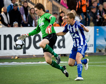 Mattias Hugosson, Målvakt Gefle jagas av Daniel