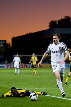 John Chibuike, Häcken. Nils-Eric Johansson, AIK
