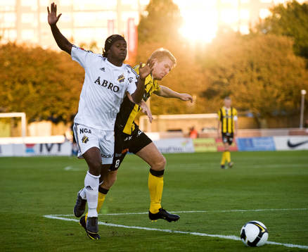 Martin Kayongo Mutumba, AIK. Josef Karlsson, Häcken