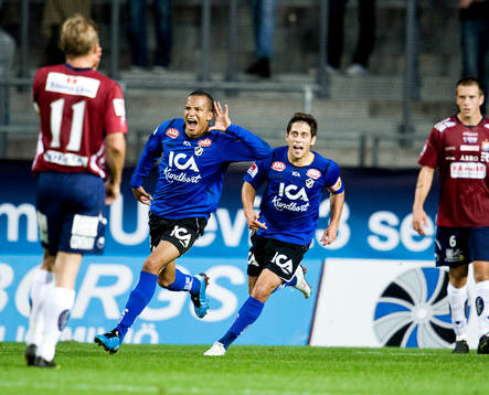 Marcus Olsson, Halmstad, gör 1-0. Jubel