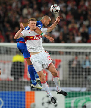 Pavel Pogrebnyak, Stuttgart och Madjid Bougherra, Glasgow i
