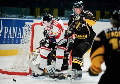 Per Savilahti-Nagander, AIK, stoppar Carl Söderberg,