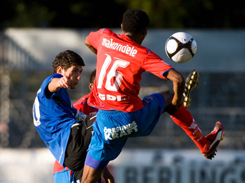 Anel Raskaj, Halmstad, René Makondele, Helsingborg