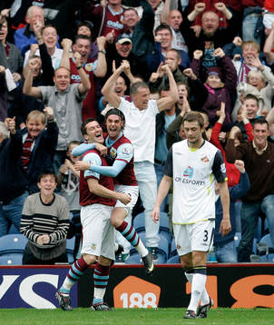 David Nugent och Chris Eagles, glädje och jubel