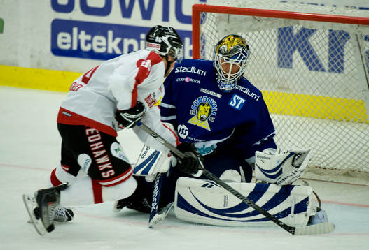 Tomas Wallgren, Malmö mot Joakim Lundström, Målvakt