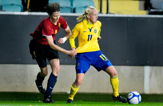 Linnéa Liljegärd, Sverige, Hekeen Jaques, Belgien