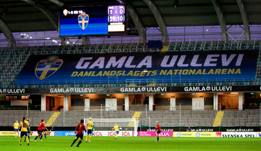 Sverige spelar på Gamla Ullevi. Arena, stadion, läktare