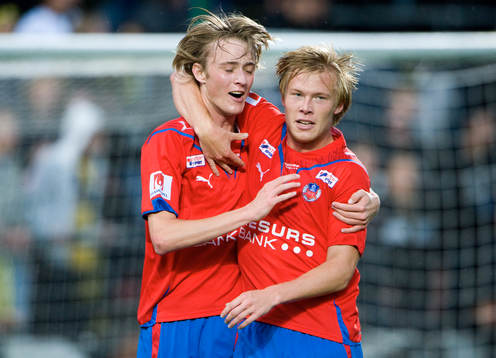 1-0, Andreas Landgren, som grattas av Rasmus Jönsson