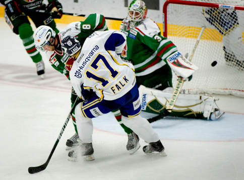 Andreas Falk, Hv71 gör 3-2 målet bakom Christopher