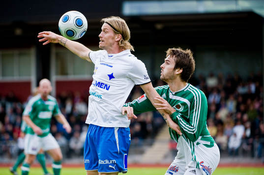 Viktor Samuelsson, Norrköping och Peter Motas, Väsby