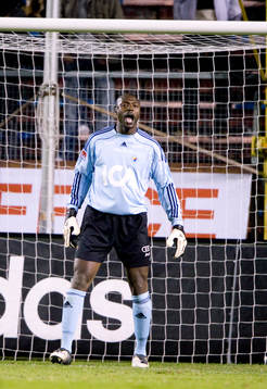 Pa Dembo Touray, målvakt