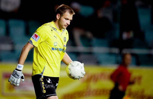 John Alvbåge, målvakt