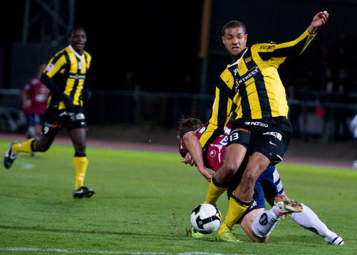 Mathias Ranégie, Häcken, dras ner av David Leinar,