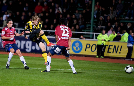 Jonas Bjurström, Häcken, gör 2-0