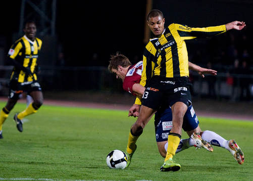 Mathias Ranégie, Häcken, dras ner av David Leinar,