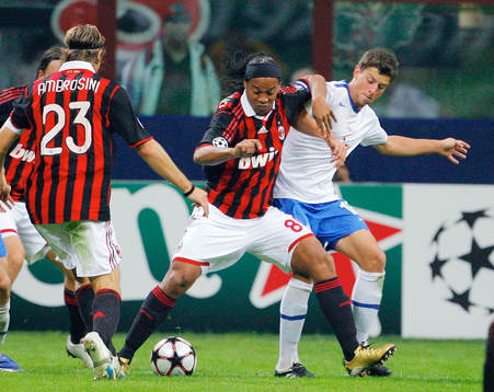 Ronaldinho, Milan och Philippe Koch, Zürich